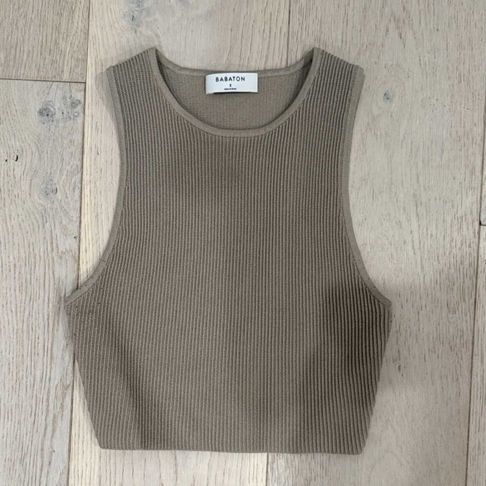 Babaton Ribbed Crop Top in Olive